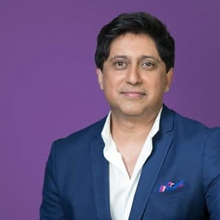 Dr. Srini Pillay
